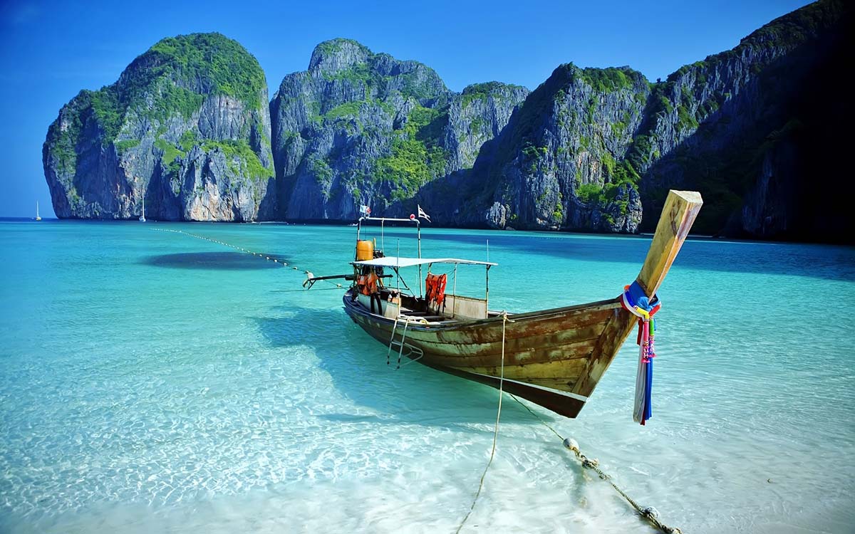 Best Islands in Thailand - phuket island